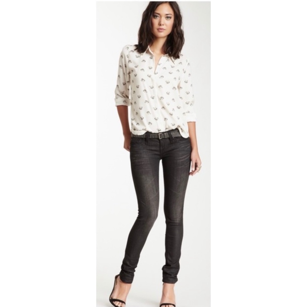 Rock Revival Tara Skinny Jeans - Picture 3 of 16